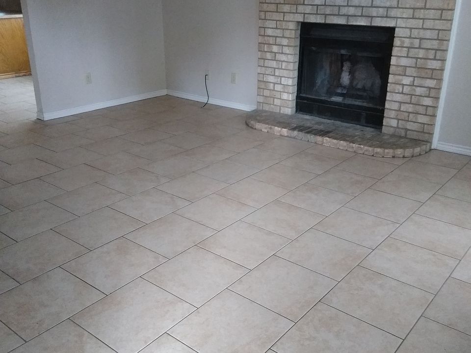 1st image of 316 Blake Dr #B