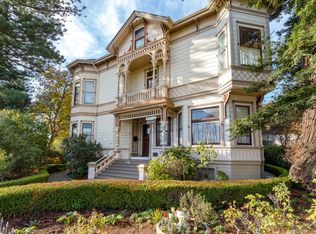 529 Chestnut St, Santa Cruz, CA 95060