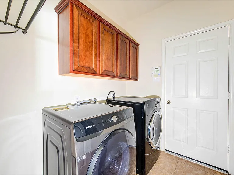 5115 Trevors Trace Ln — Photo 14