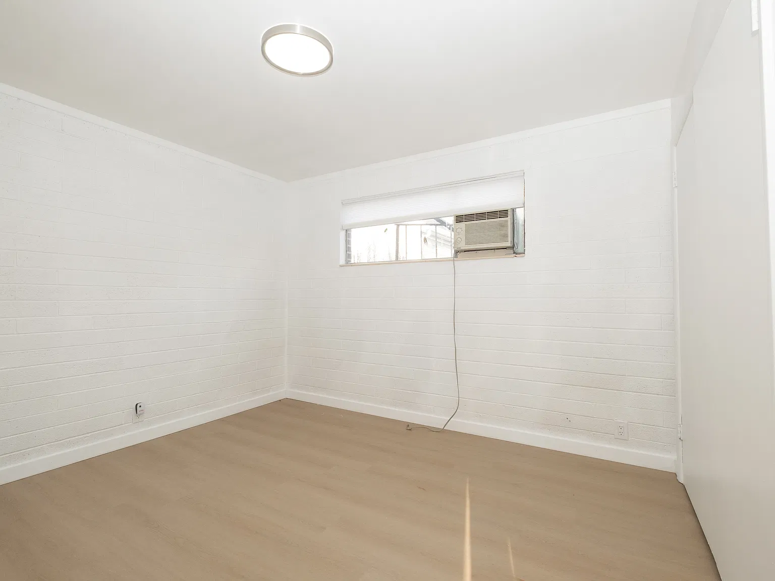 1 bed, 550 sqft, $1,395 — Photo 3