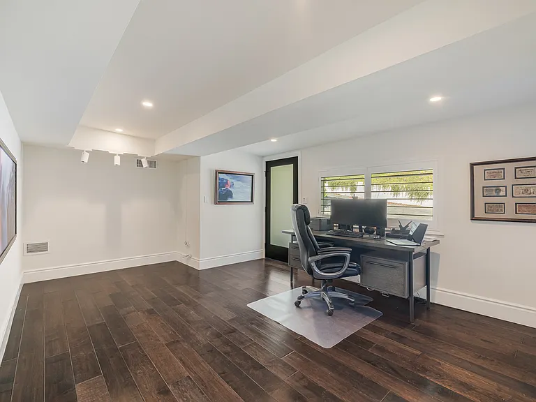 16725 Oak View Dr — Photo 20