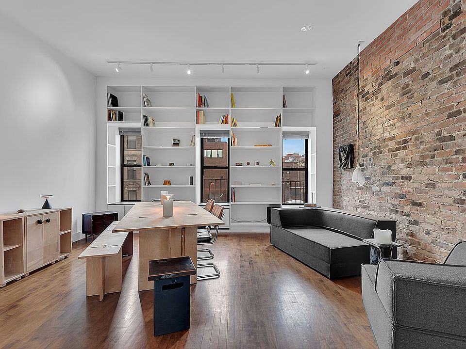 1st image of 305 E 4th St APT 5