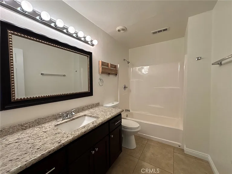 27531 Temple St — Photo 22