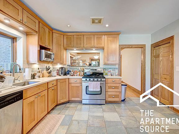 2nd image of 2618 N Mozart St APT 1