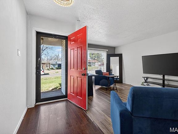 5th image of 11754 El Somo Ct