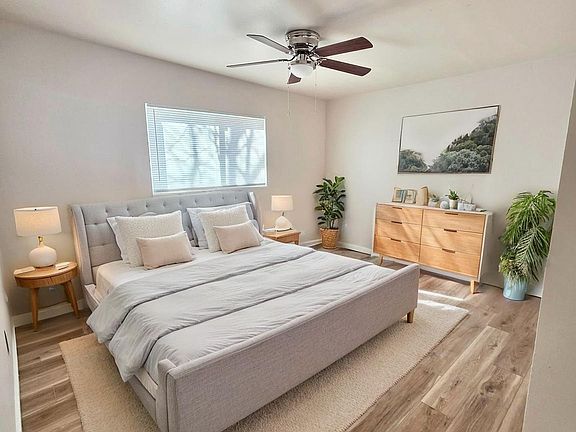 4th image of 25 University Dr APT 3