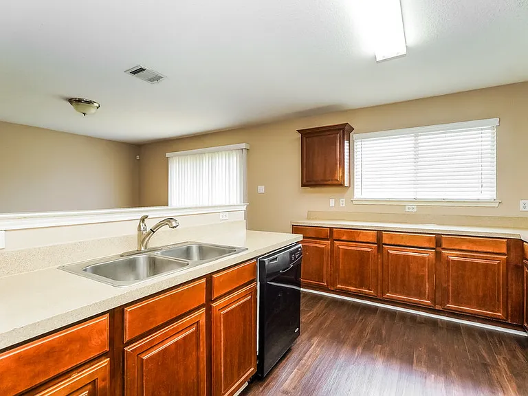 348 Dakota Ridge Dr — Photo 9