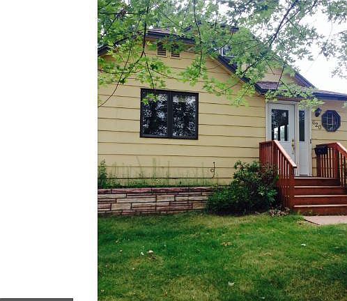 3rd image of 620 4th St SE