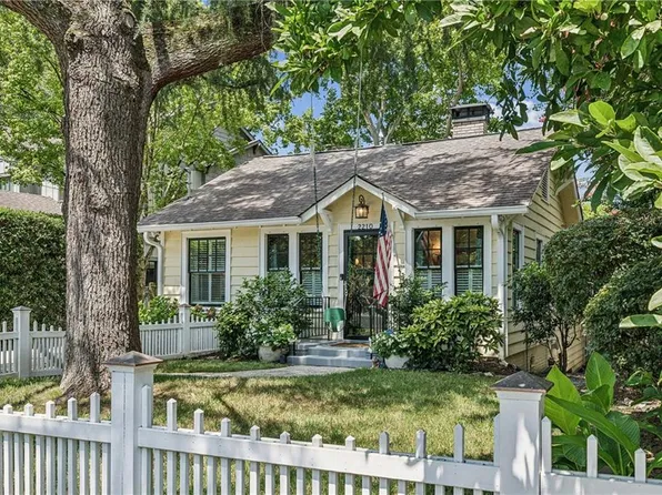 2210 Fairhaven Cir NE, Atlanta, GA 30305