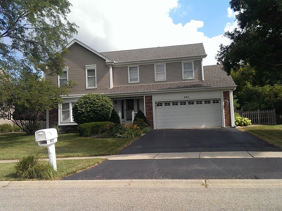 1st image of 992 Holly Cir