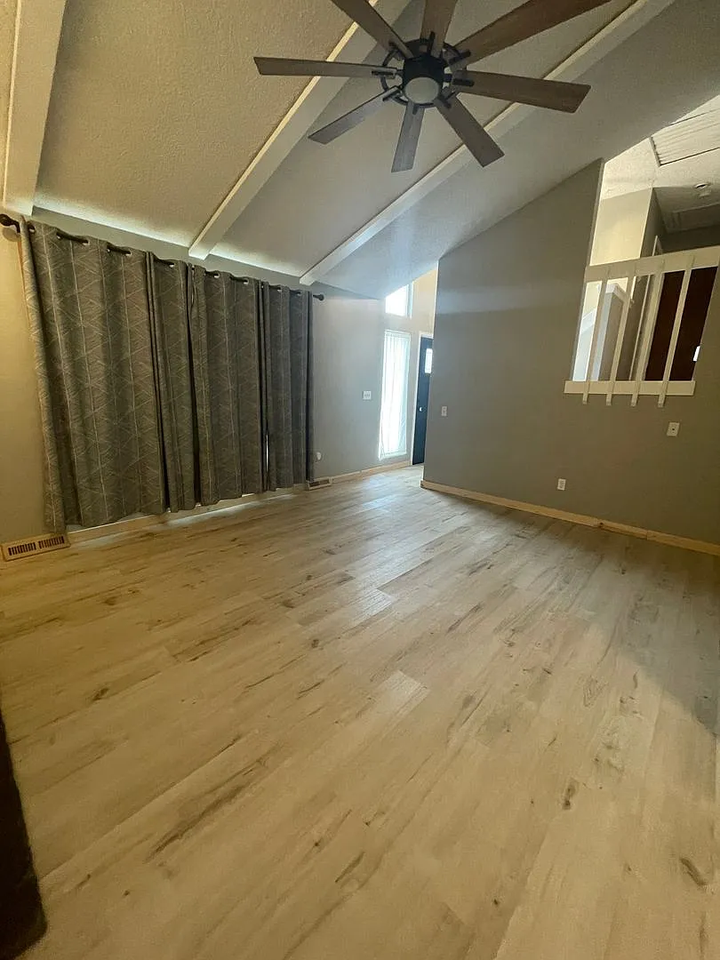 3 Bedroom 2 Bathroom Home Available Now!! — Photo 4