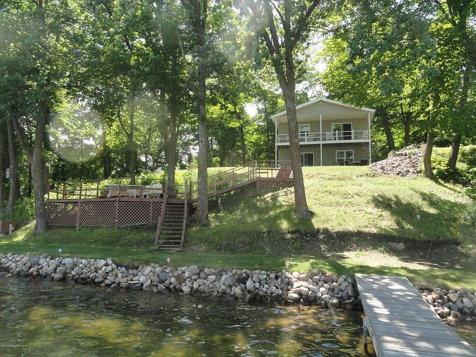 1st image of 32628 Heilberger Dr
