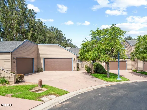 1498 Oakridge Park Rd, Santa Maria, CA 93455