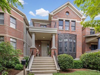 2510 W Patterson Ave, Chicago, IL, 60618