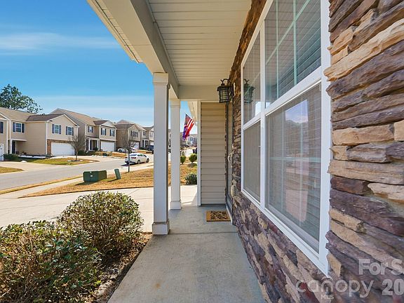 2nd image of 4003 Long Arrow Dr #366