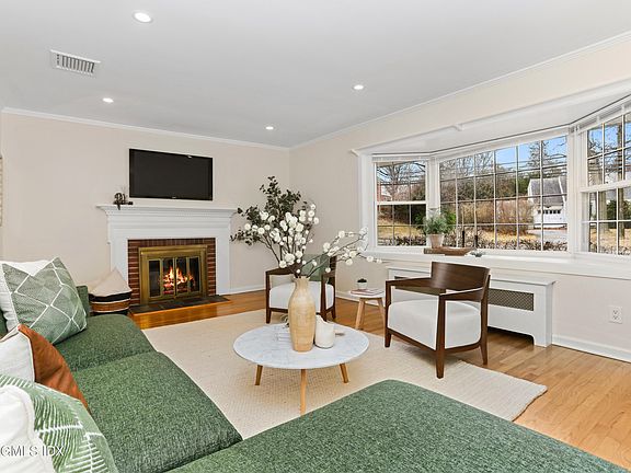 3rd image of 45 Sound Beach Avenue Ext