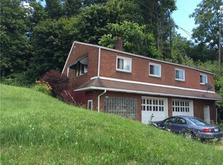 1716 Rostraver Rd, Belle Vernon, PA 15012