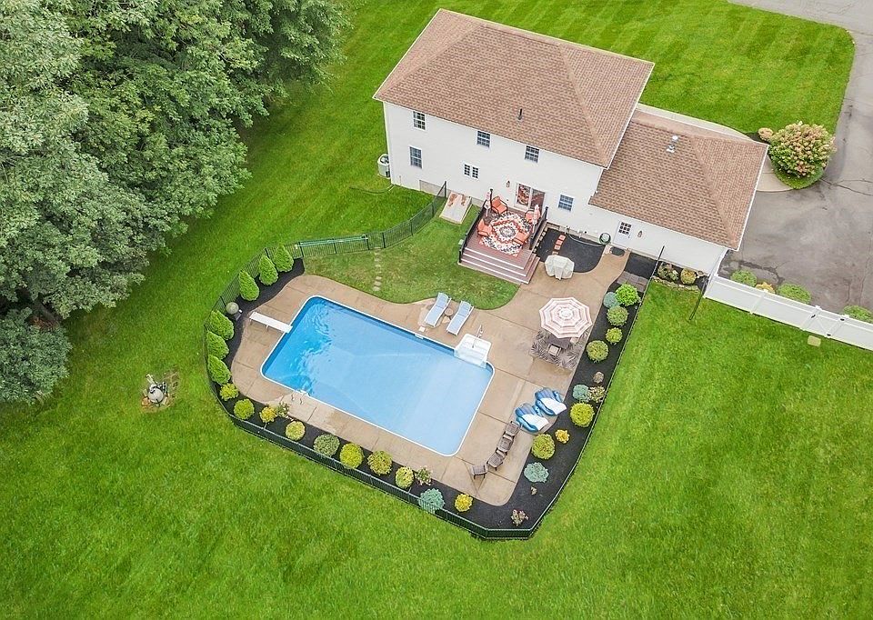 19 Upper River Rd, South Hadley, MA 01075 Zillow