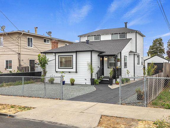 5th image of 2231 Warner Ave