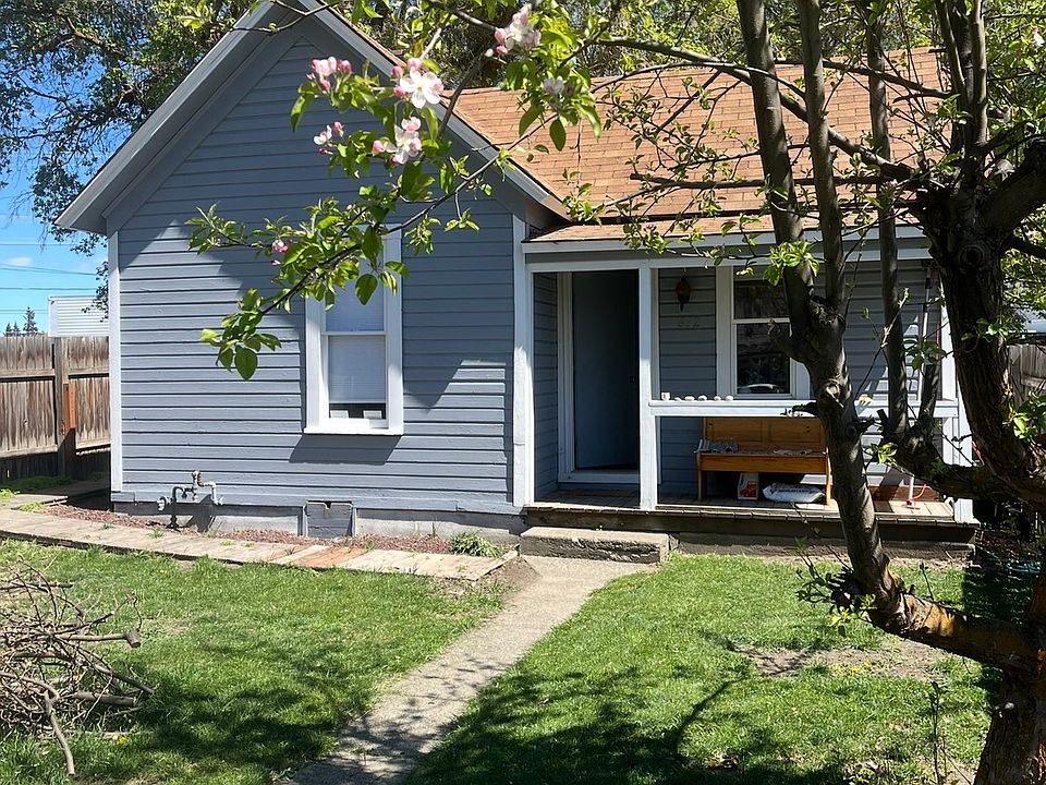 1st image of 612 N Pacific St