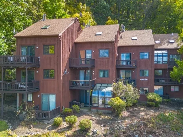 5 Steamboat Dr #4, Vernon Twp., NJ 07462