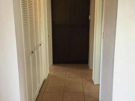 5th image of 817 Bonita St