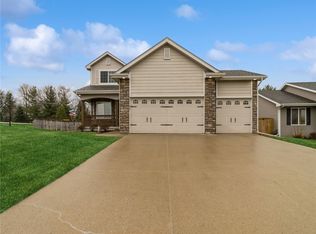 1403 SW 41st Ct, Ankeny, IA 50023
