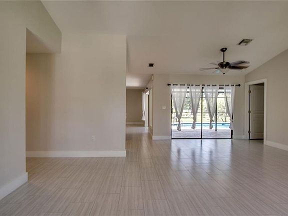 5th image of 5960 Star Grass Ln