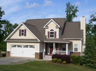 15 Carriage Ln, Cartersville, GA