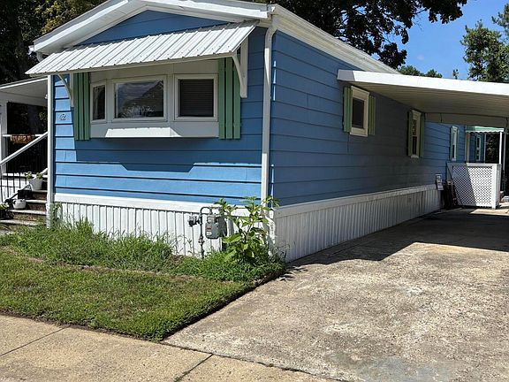 3rd image of 42 Douglas Drive