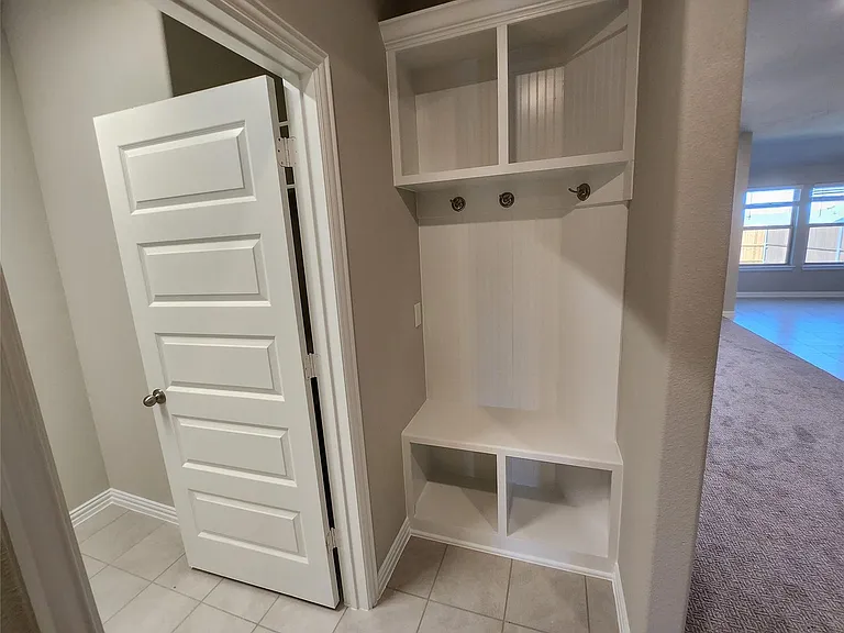 3812 Chalk Hill Ave — Photo 17