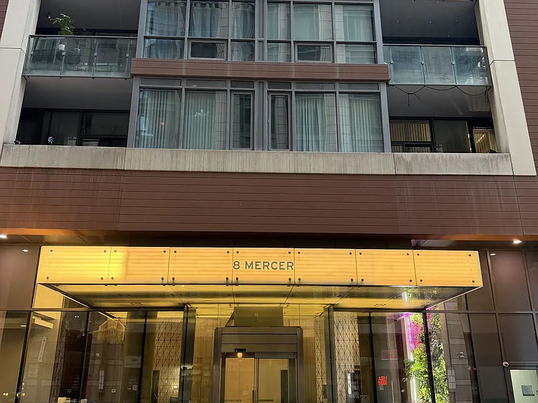 8 Mercer St #2107 — Photo 1