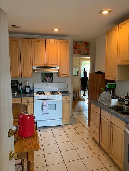 1343 Commonwealth Ave #1A — Photo 2