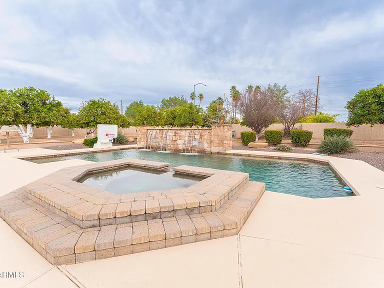 3552 E Jaeger Cir — Photo 11