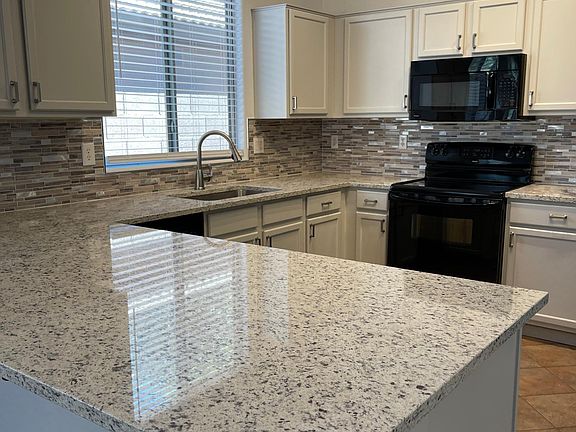 3rd image of 8912 W Alda Way