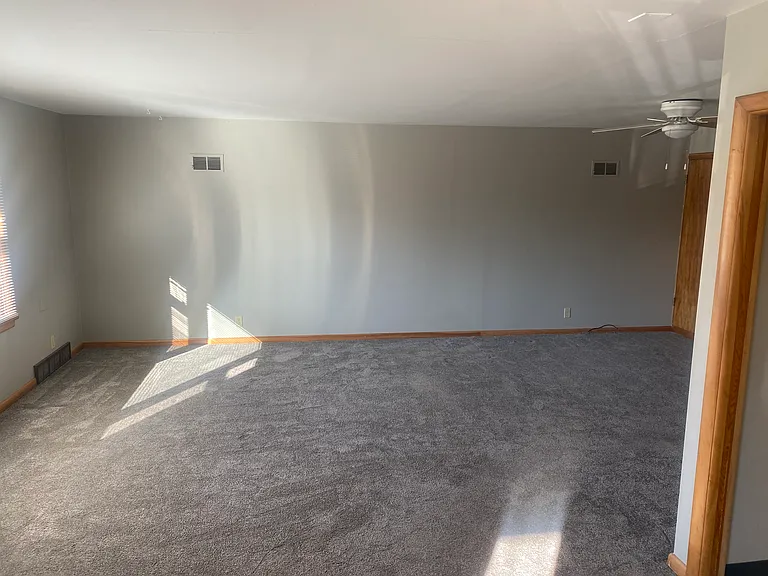 916 N Pine St #2 — Photo 1