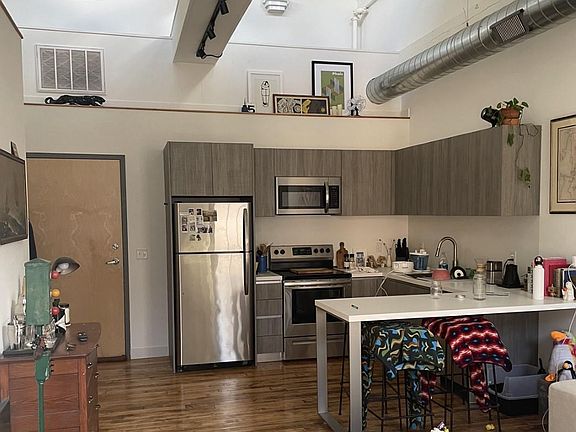 5th image of 50 Sprague St #207