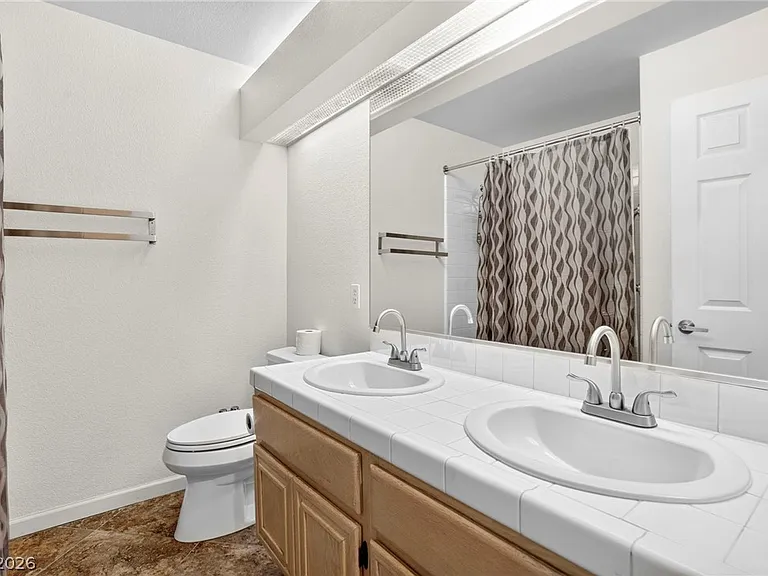 4552 Gonzales Dr — Photo 30