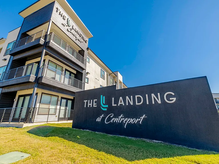 The Landing at Centreport — Photo 39