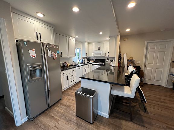 Kitchen remodeled in 2020.