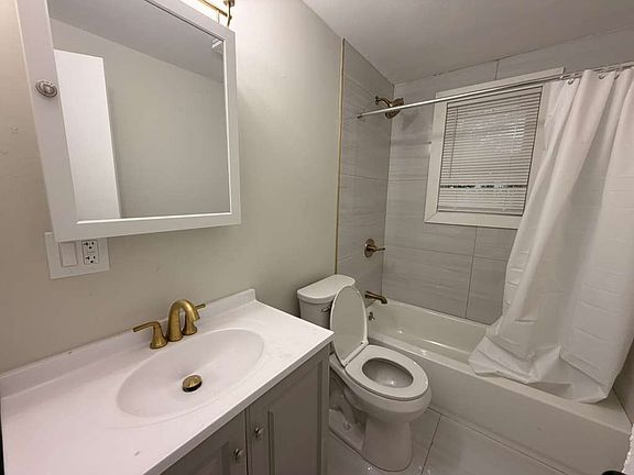 3rd image of 64 Chamberlain St #4B