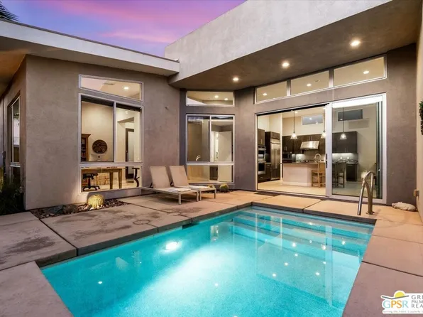 4230 Amber Ln, Palm Springs, CA 92262