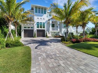 125 18th Ave S, Naples, FL 34102