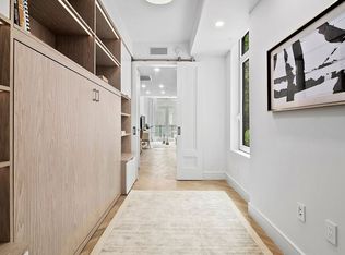 101 E 2nd St #3C, New York, NY