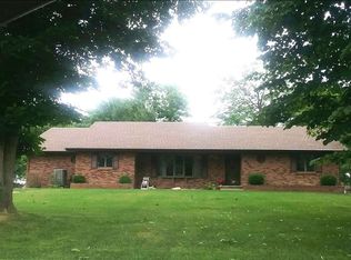 638 Allen Dr, Sweetser, IN 46987