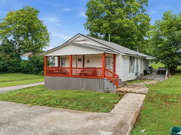 206 Ferry St, Loudon, TN 37774