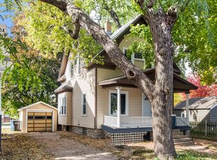 821 Randall Pl, Oshkosh, WI 54901