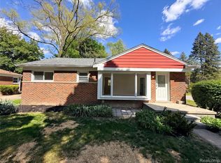 17604 Wakenden, Redford, MI 48240