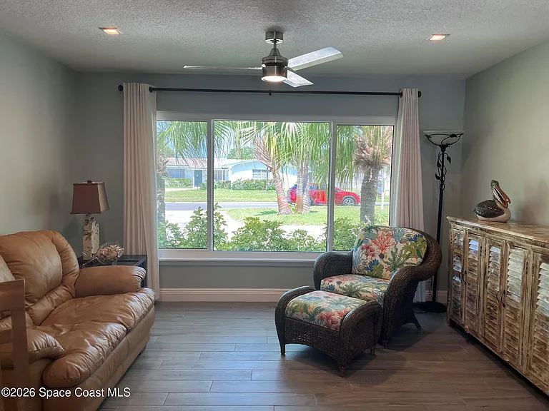 571 Kale St — Photo 14