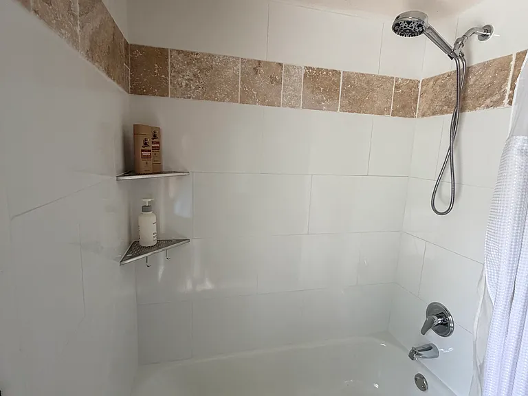 4639 Friar Tuck Ln — Photo 23